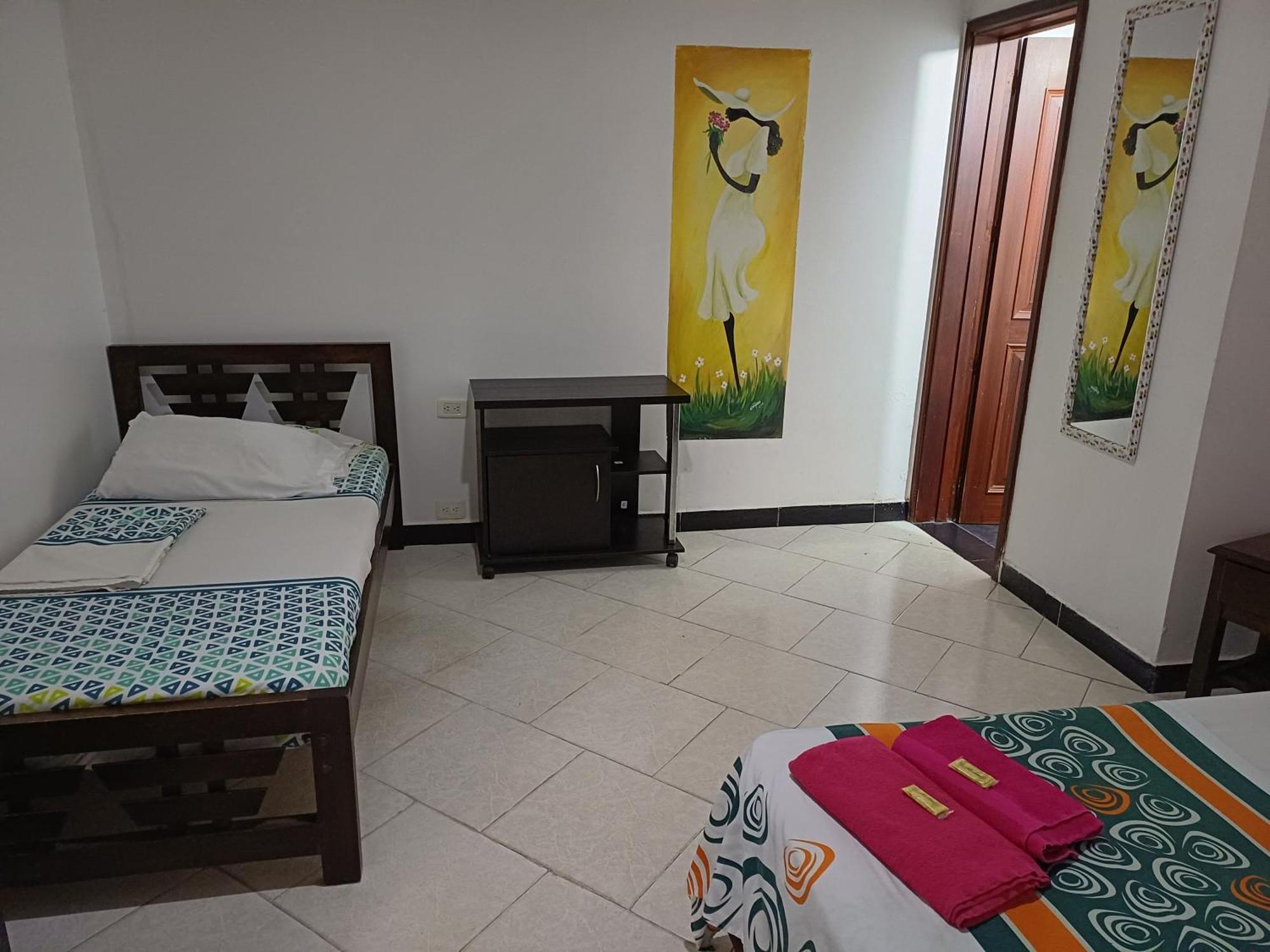 Casablanca Hostel Cali B&B ภายนอก รูปภาพ