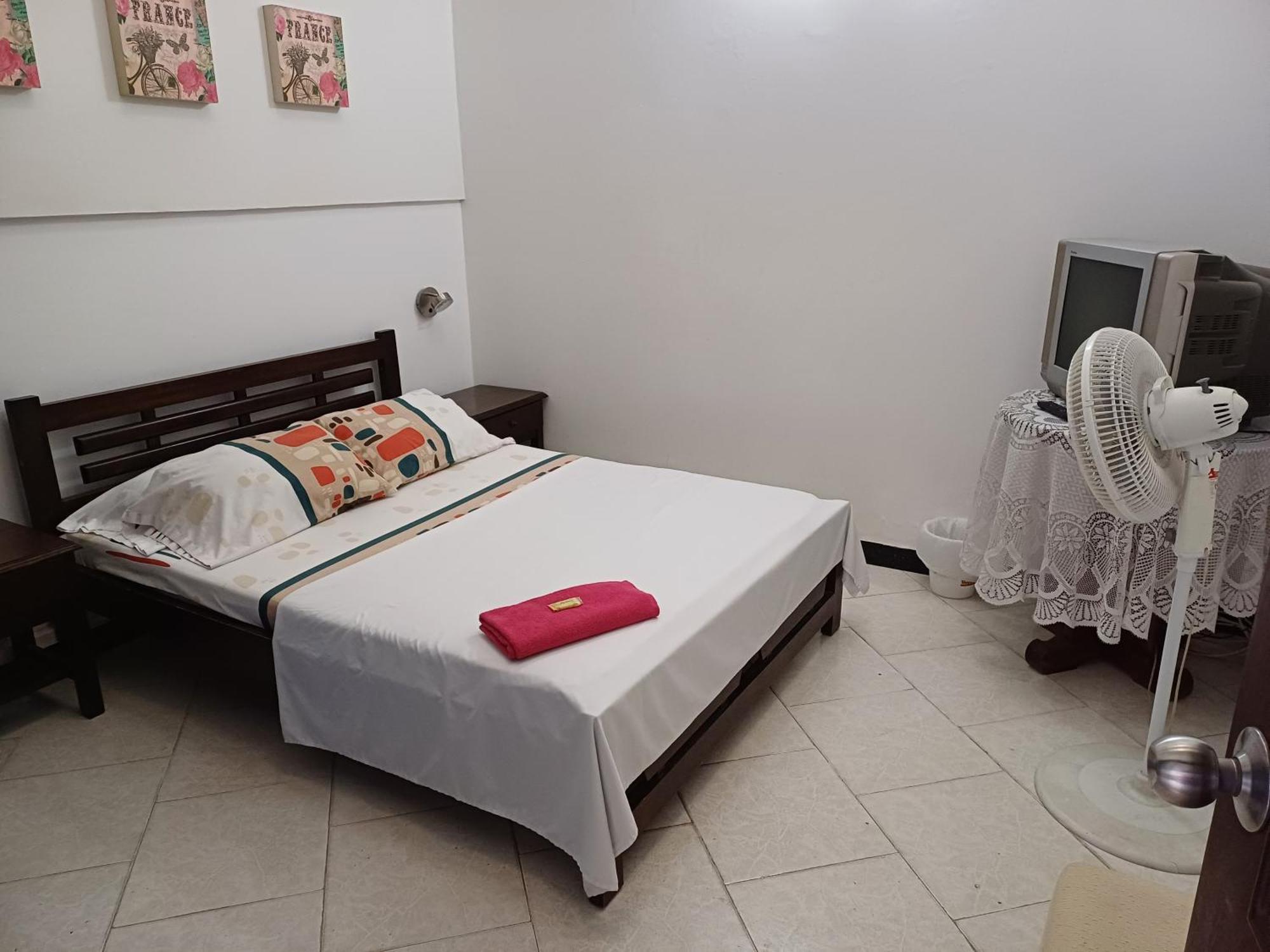 Casablanca Hostel Cali B&B ภายนอก รูปภาพ