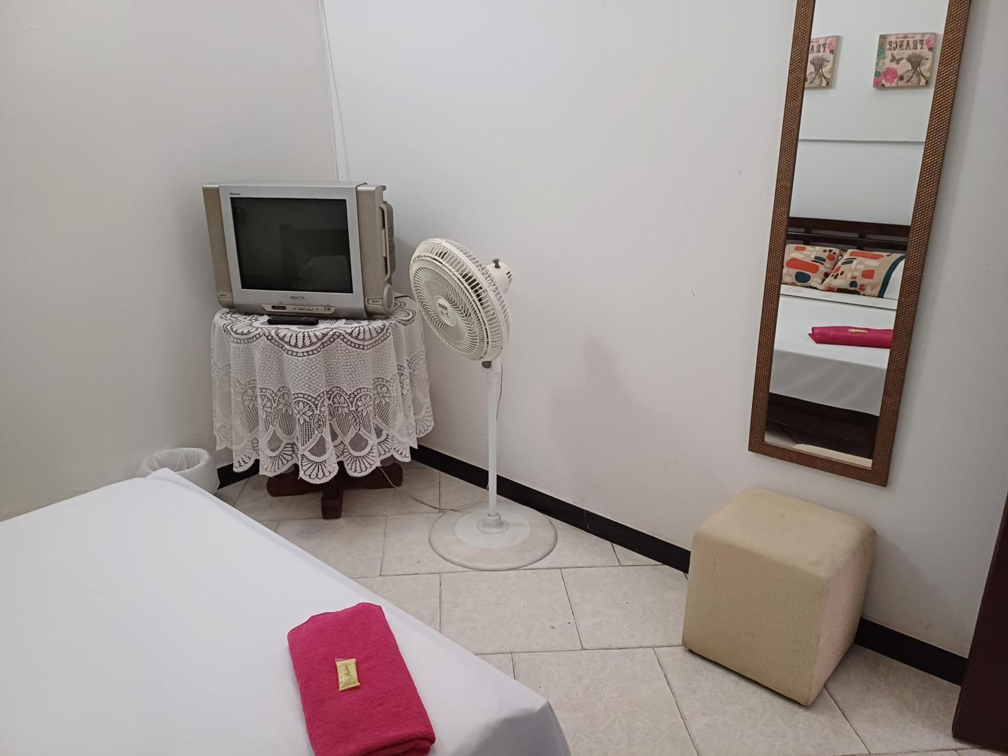 Casablanca Hostel Cali B&B ภายนอก รูปภาพ